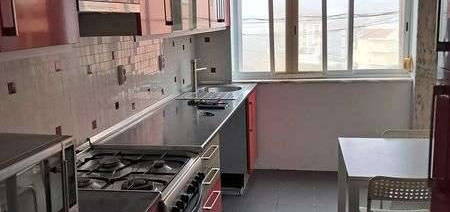 Apartamento T1 perto da estação da Fertagus na Cruz de Pau