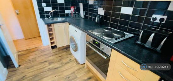 1 bedroom flat share