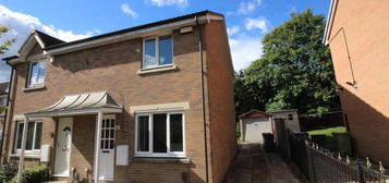 2 bedroom semi-detached house to rent