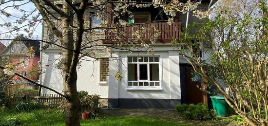 Tolles, historisches Stadthaus mit Terrasse, gepflegtem Garten und Garage!