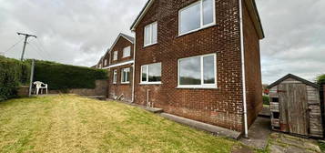 3 bedroom detached house to rent