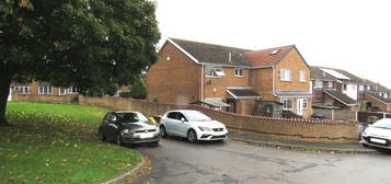 End terrace house to rent in Shaftesbury Drive, Barnsley S74