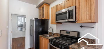 1412 N Ashland Ave Apt 2, Chicago, IL 60622