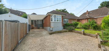 Bungalow for sale in Ivy Lane, West End, Southampton, Hampshire SO30