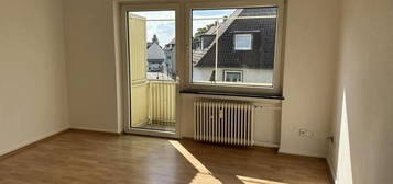 Ideales Apartment für Studenten, Gepflegte 1-Zimmer-Wohnung mit Balkon in Darmstadt-Mitte