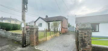 3 bedroom detached bungalow for sale