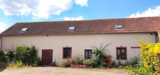 Ancienne fermette sur le secteur de LUISANT de 165 m2 hab