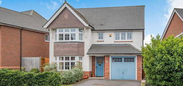 4 bedroom detached house to rent