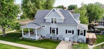 602 S  Sargent Ave, Glendive, MT 59330