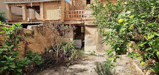 Casa en avenida De la Plana en Sant Joan de Moró