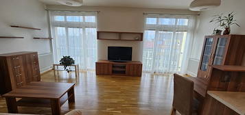 Pronájem bytu 1+kk 39 m²