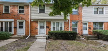 3152 Medford Ct Unit 3152, Streamwood, IL 60107