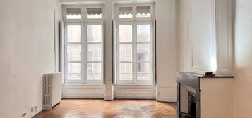 Appartement  à vendre, 6 pièces, 4 chambres, 136 m²