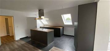Stilvolle 3-Raum-DG-Wohnung mit gehobener Einbauküche in Elmshorn