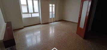 Piso en venta en Cabra