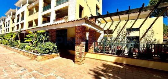 Apartamento T4 duplex em condomínio privado com piscina em Vilamoura