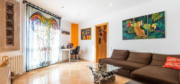 Piso en venta en De Sabadell, Poble - Casc Antic