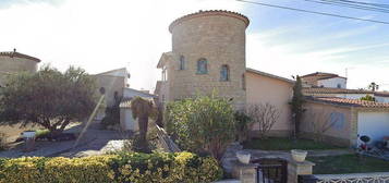 Casa adosada en calle Fluvià en Empuriabrava, Castelló d´Empúries