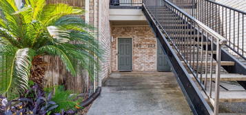 8100 Cambridge St Apt 125, Houston, TX 77054