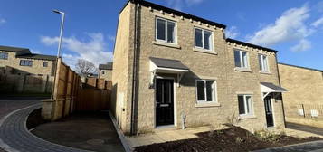 2 bedroom semi-detached house