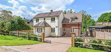 Detached house to rent in Conford, Liphook GU30