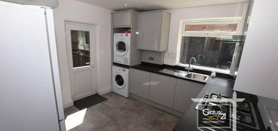 5 bedroom terraced house