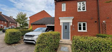 2 bed semi-detached house to rent