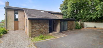 Detached house to rent in Bucklers, Harcourt Road, West Malvern, Worcestershire WR14