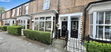 3 bed terraced house for sale