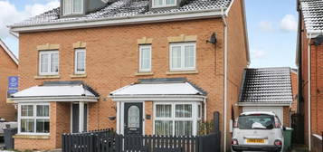 4 bedroom semi-detached house for sale