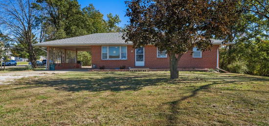 5306 Brown Station Rd, Columbia, MO 65202