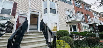 4 Persimmon Ct, Jersey City, NJ 07305