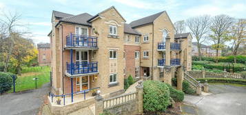 Flat for sale in Flat 14 The Highlands, The Highlands, 622 Harrogate Road, West Yorkshire LS17