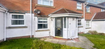 Flat to rent in Hillheads Court, Whitley Bay NE25