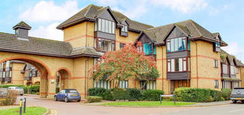 Flat for sale in Lygean Avenue, Ware SG12