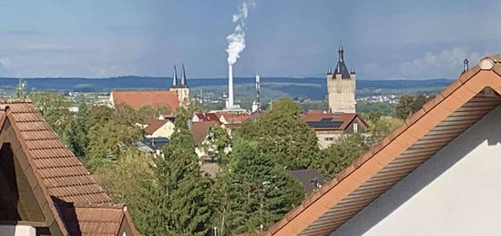 Freundliche 4-Zimmer-DG-Wohnung mit Einbauküche in Bad Wimpfen