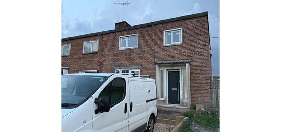 3 bed end terrace house to rent