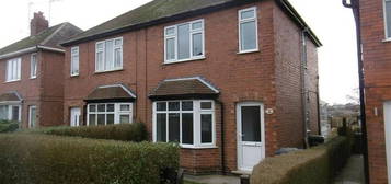 2 bedroom semi-detached house