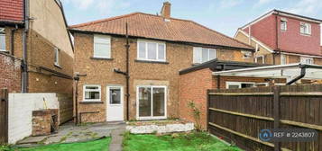 3 bedroom semi-detached house