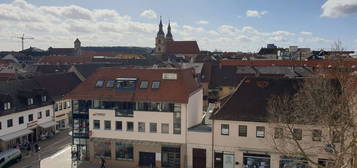 Helle 2 Zimmer-Wohnung im Marstall Ludwigsburg mit Balkon und traumhaftem Blick auf die Stadt