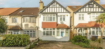 4 bedroom semi-detached house