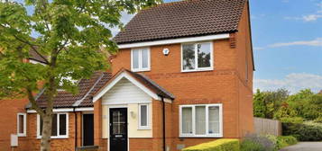 3 bedroom semi-detached house