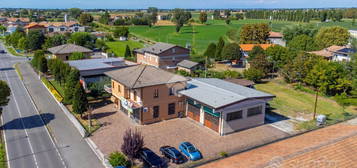 CASA INDIPENDENTE A CASTELNOVO DI SOTTO