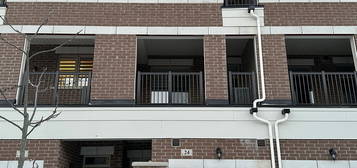 24 Stoeber Ln, Markham, ON L6B 0S1