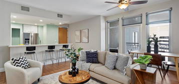 603 Davis St Apt 904, Austin, TX 78701