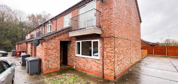 Flat to rent in The Fairways, Scunthorpe DN15