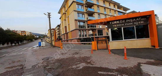 Derince Yenikent Yıldırımpark Sitesi 3+1 Arakat Satılık Daire