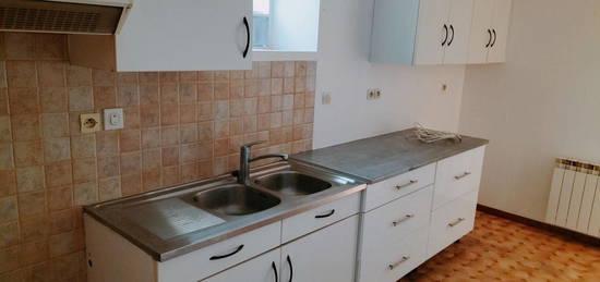 Location appartement a etel 56410