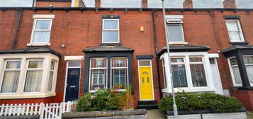 3 bed terraced house for sale