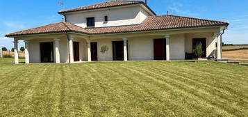 Villa 5 pièces 176m2